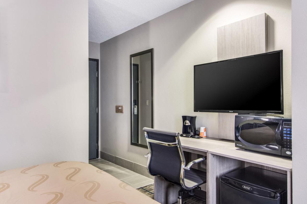 Quality Inn & Suites Grove City-Outlet Mall Экстерьер фото