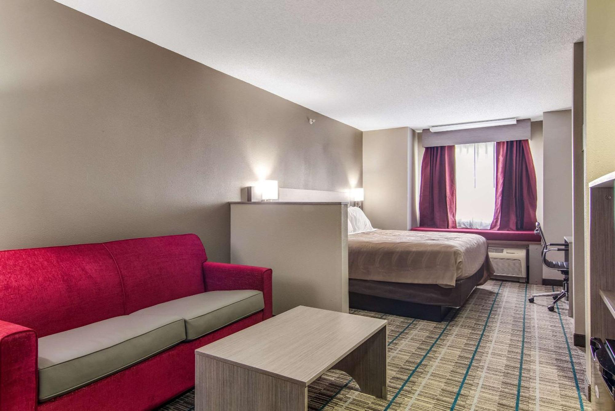 Quality Inn & Suites Grove City-Outlet Mall Экстерьер фото