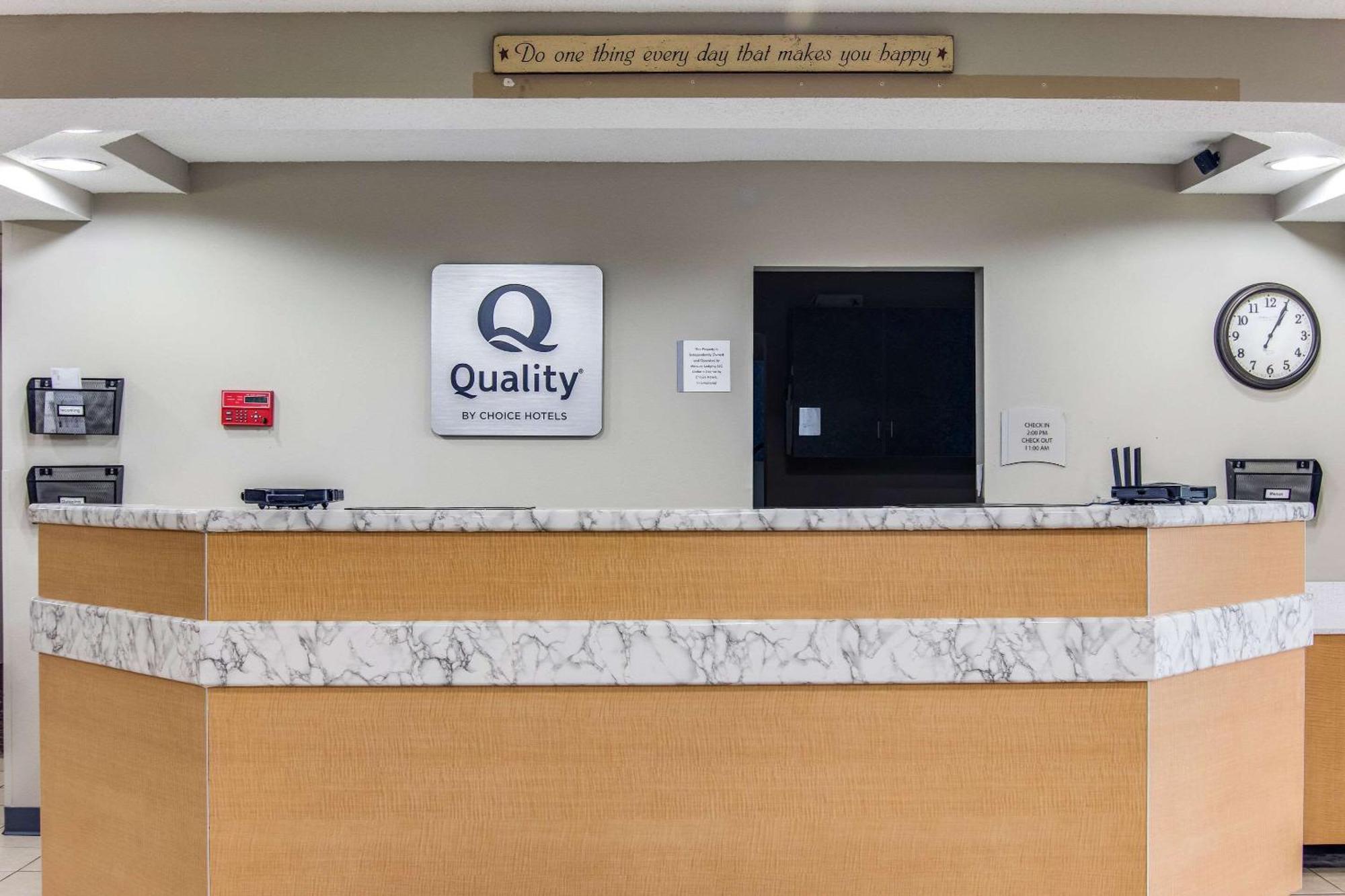 Quality Inn & Suites Grove City-Outlet Mall Экстерьер фото